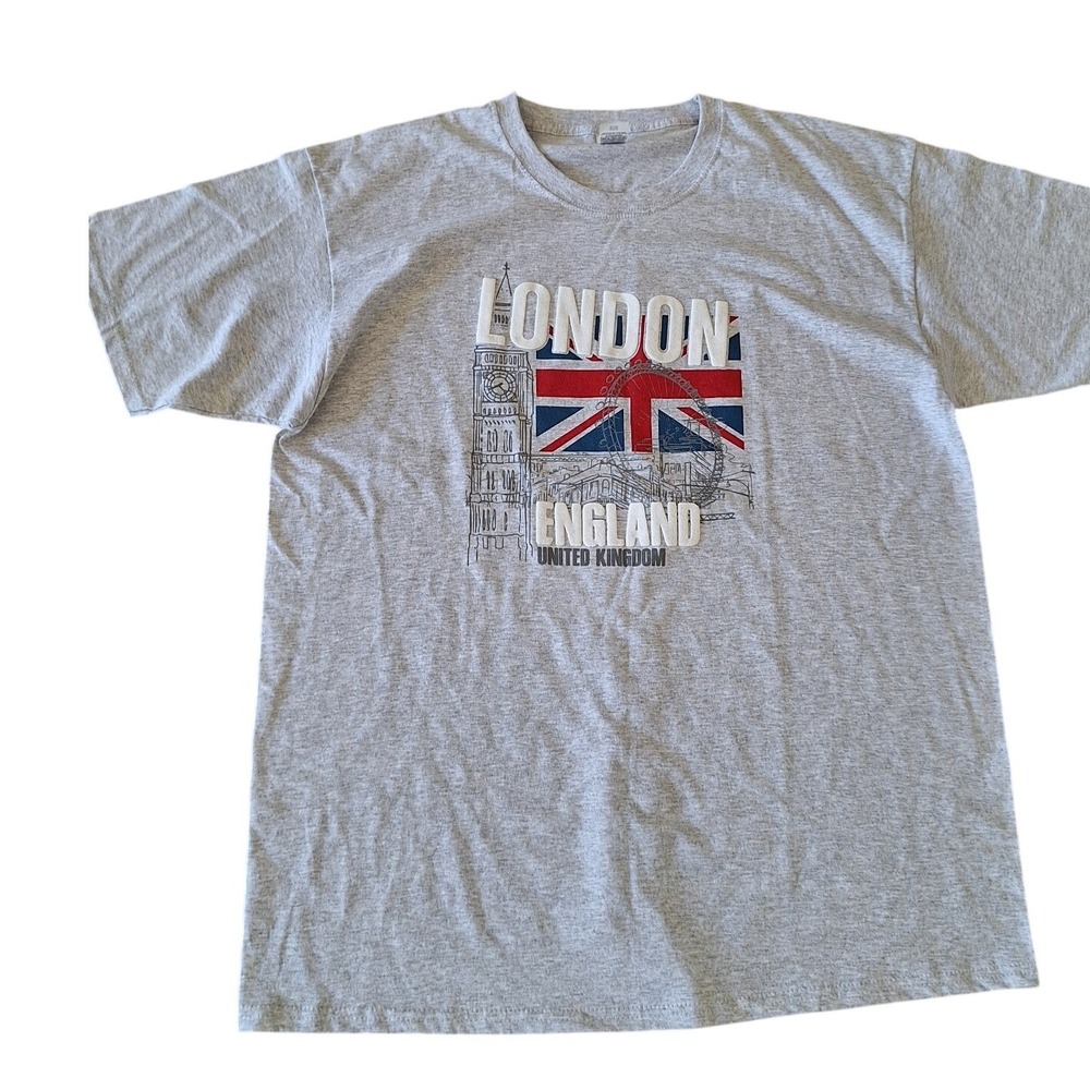 Fruit of the‎ loom London England gray T shirt size XL